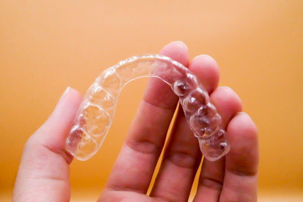 Does Invisalign Help With Gaps? How Long It Takes to Close Them