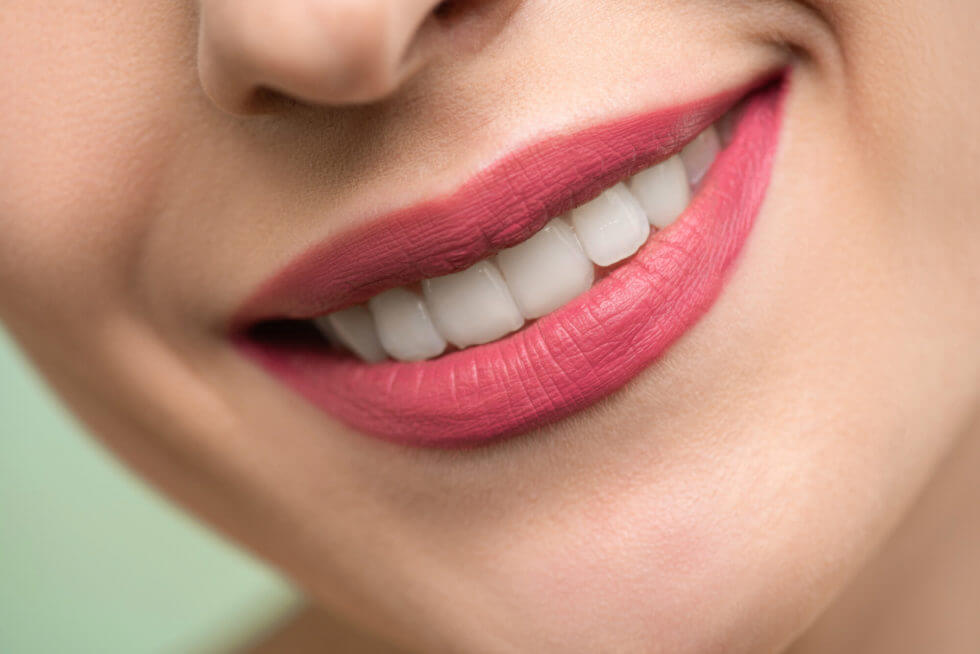 9 Impressive Health Benefits of Straight Teeth
