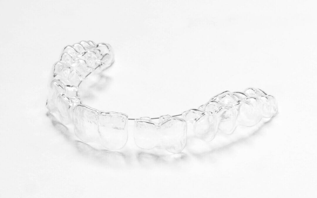 Straighten Teeth Discreetly with Invisalign Clear Aligners