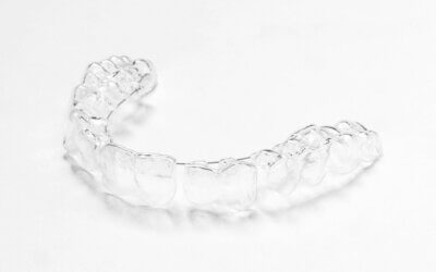 Straighten Teeth Discreetly with Invisalign Clear Aligners